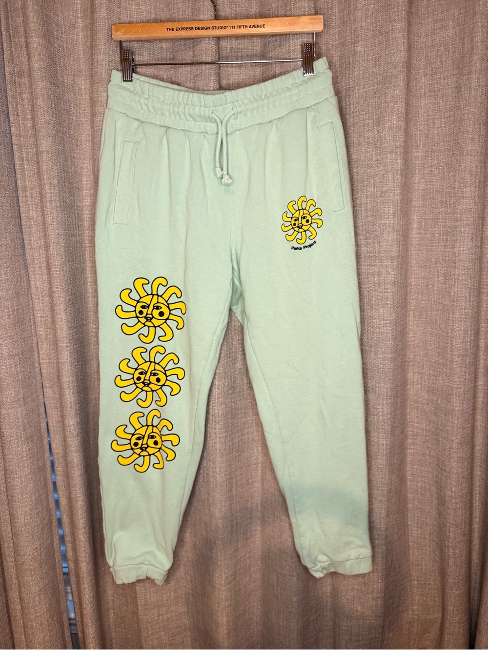 Parks Project Fun Sun Graphic Fleece Jogger Sweatpants Sage Green Medium - Picture 3 of 12